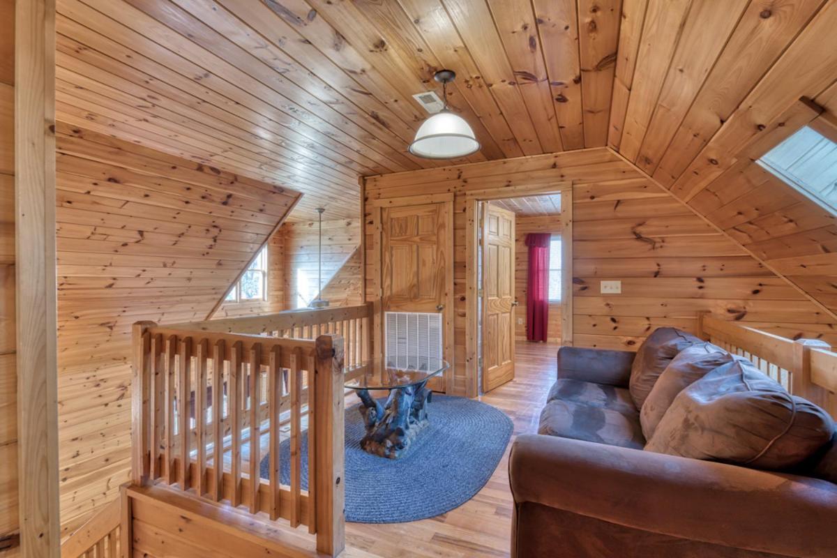 Cherokee Lodge Sevierville Exteriör bild